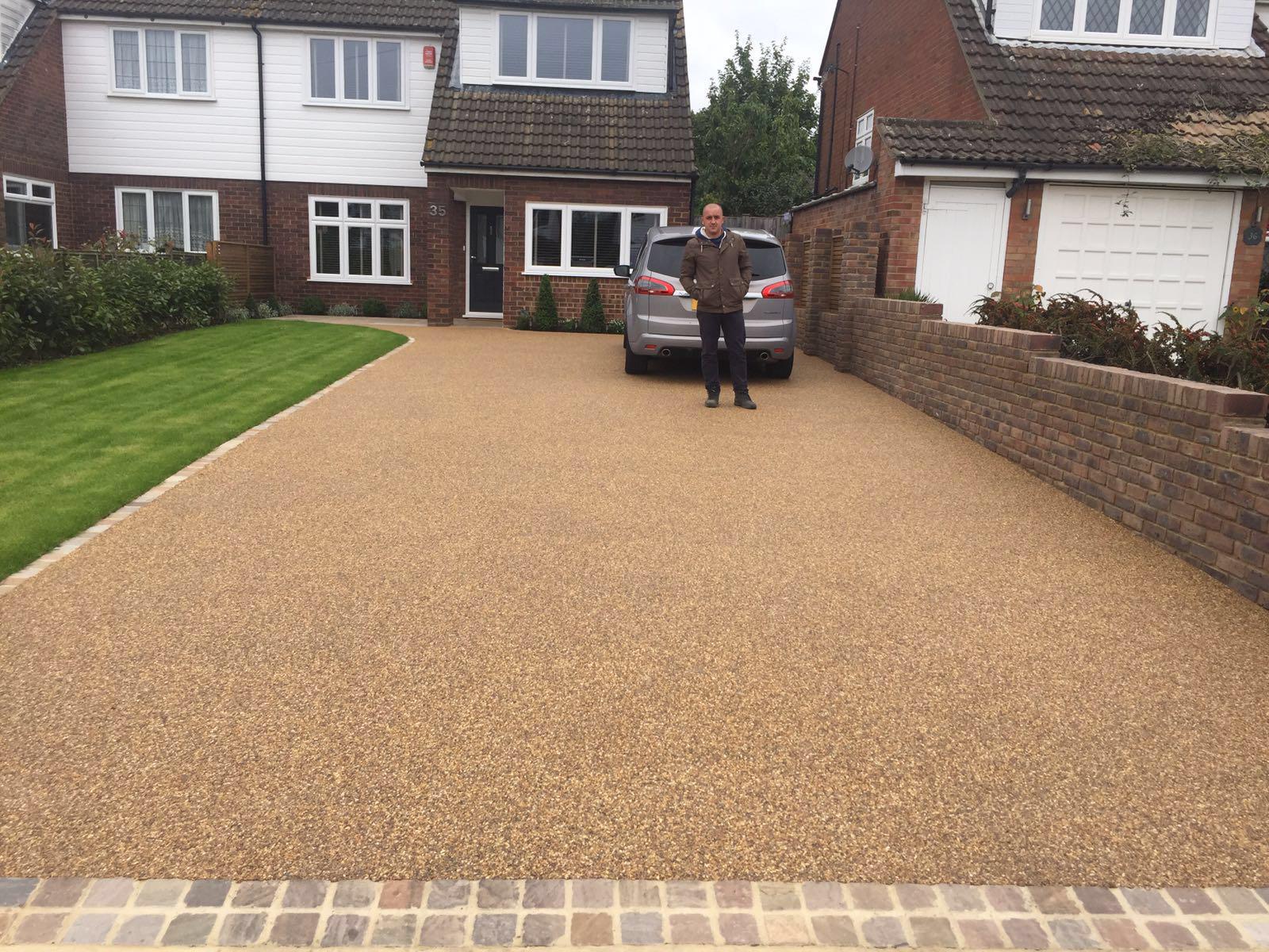 Aldenham Resin Bound Driveway