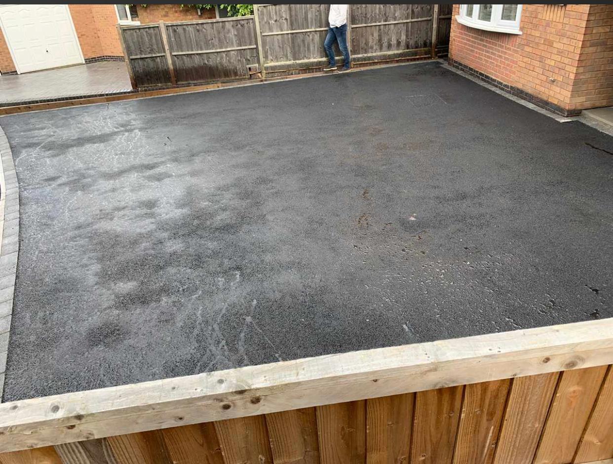 Batchworth Tarmac Resurfacing