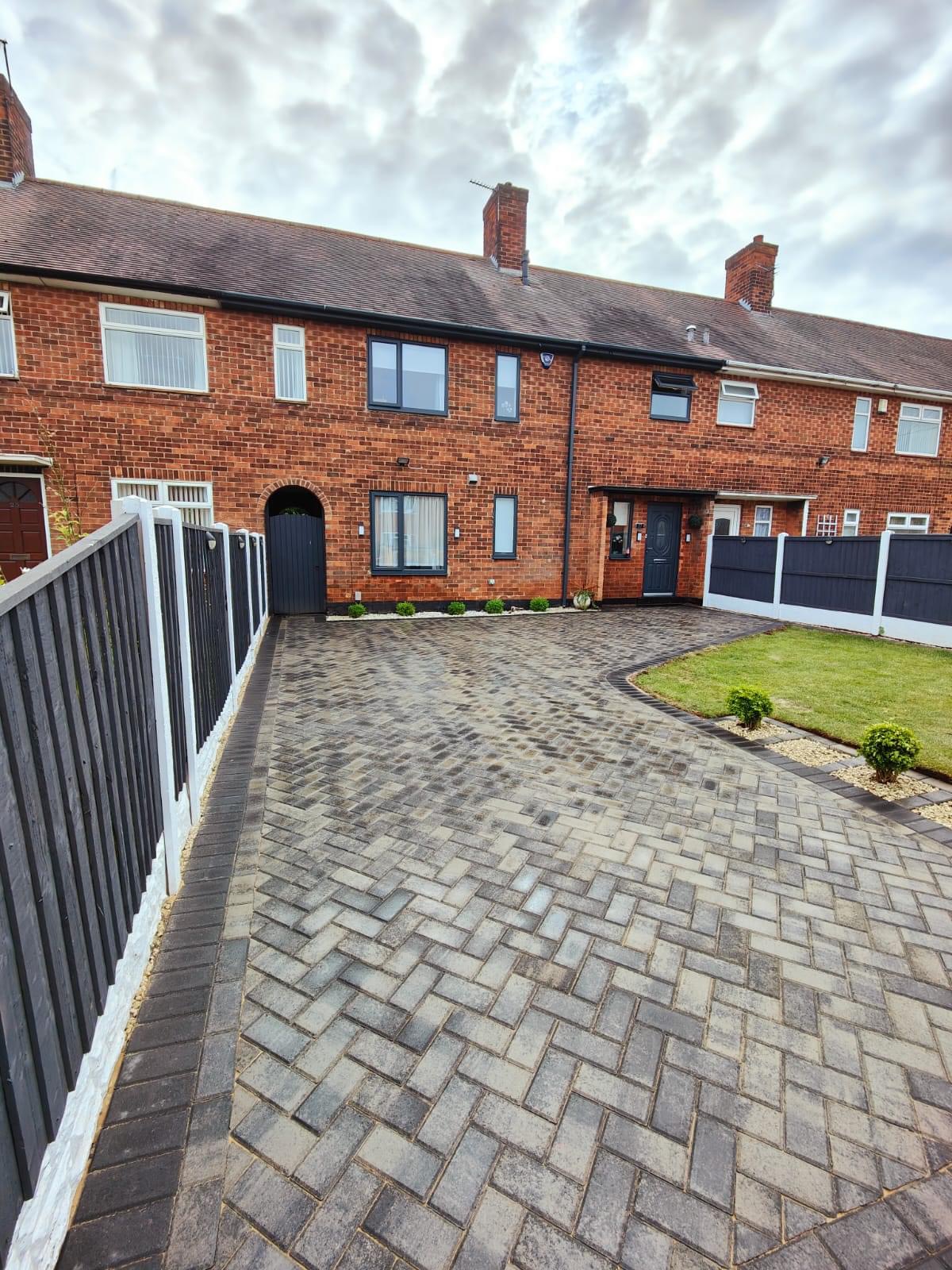 Herringbone Laying Pattern Barnet