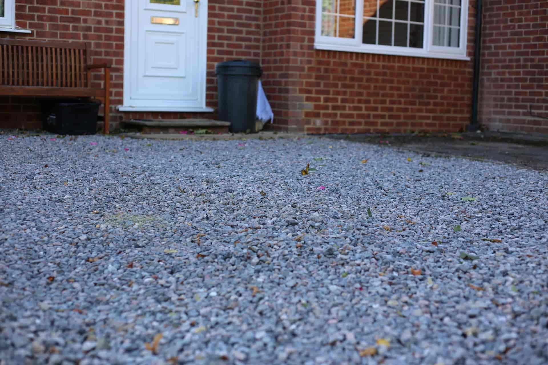 Self-Binding Gravel Driveway